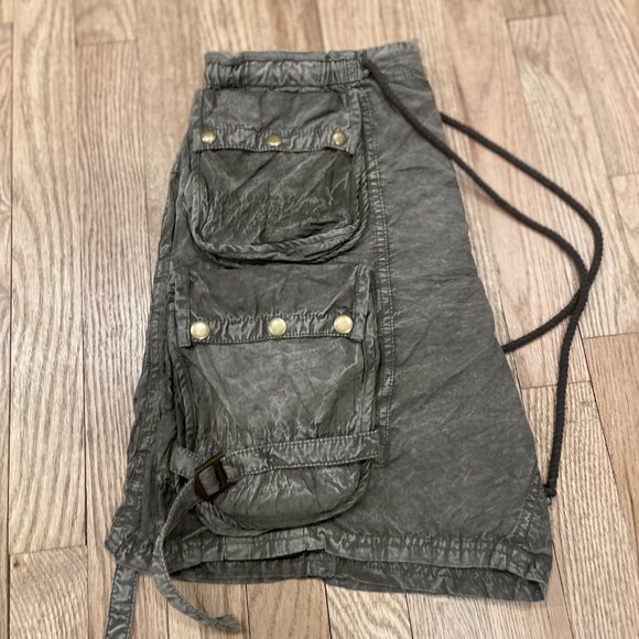 Free People Moon Bay Parachute Shorts In Army Size XS - Picture 7 of 9